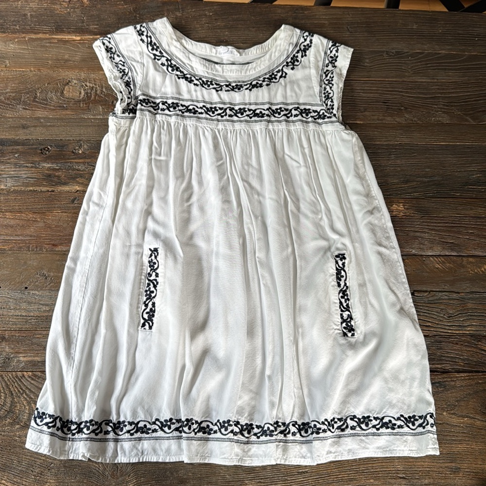 BB Dakota white embroidered mini dress cover-up EUC size small - Picture 5 of 10